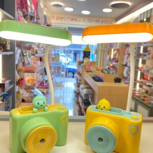 Luminária de Mesa Multiuso Câmera com Apontador e Borracha