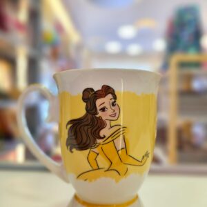 Caneca de Cerâmica Royal Bela Disney 300ml Zonacriativa