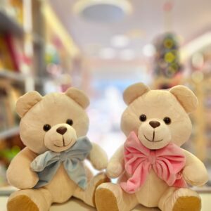 Ursinho de Pelúcia Soft Com Laço 28cm