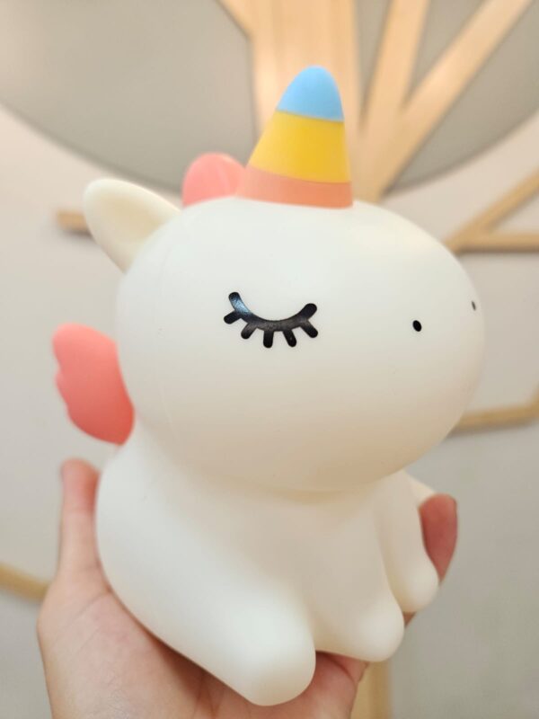 Luminária de Mesa de Silicone Formato de Unicórnio Com Timer de Sono