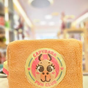 Necessaire Grande Capivara Pelúcia Laranja Fluor Puket