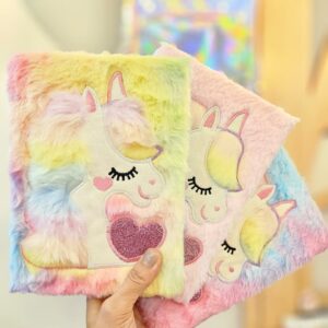 Caderno de Anotações Pequeno Bordado Pelúcia 80 Folhas Unicórnio