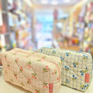 Necessaire Feminina Quiltada Estampa Floral 18x10 Lis