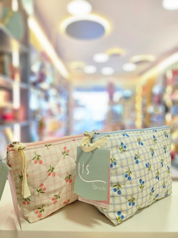 Necessaire Feminina Quiltada Estampa Floral 22x13 Lis